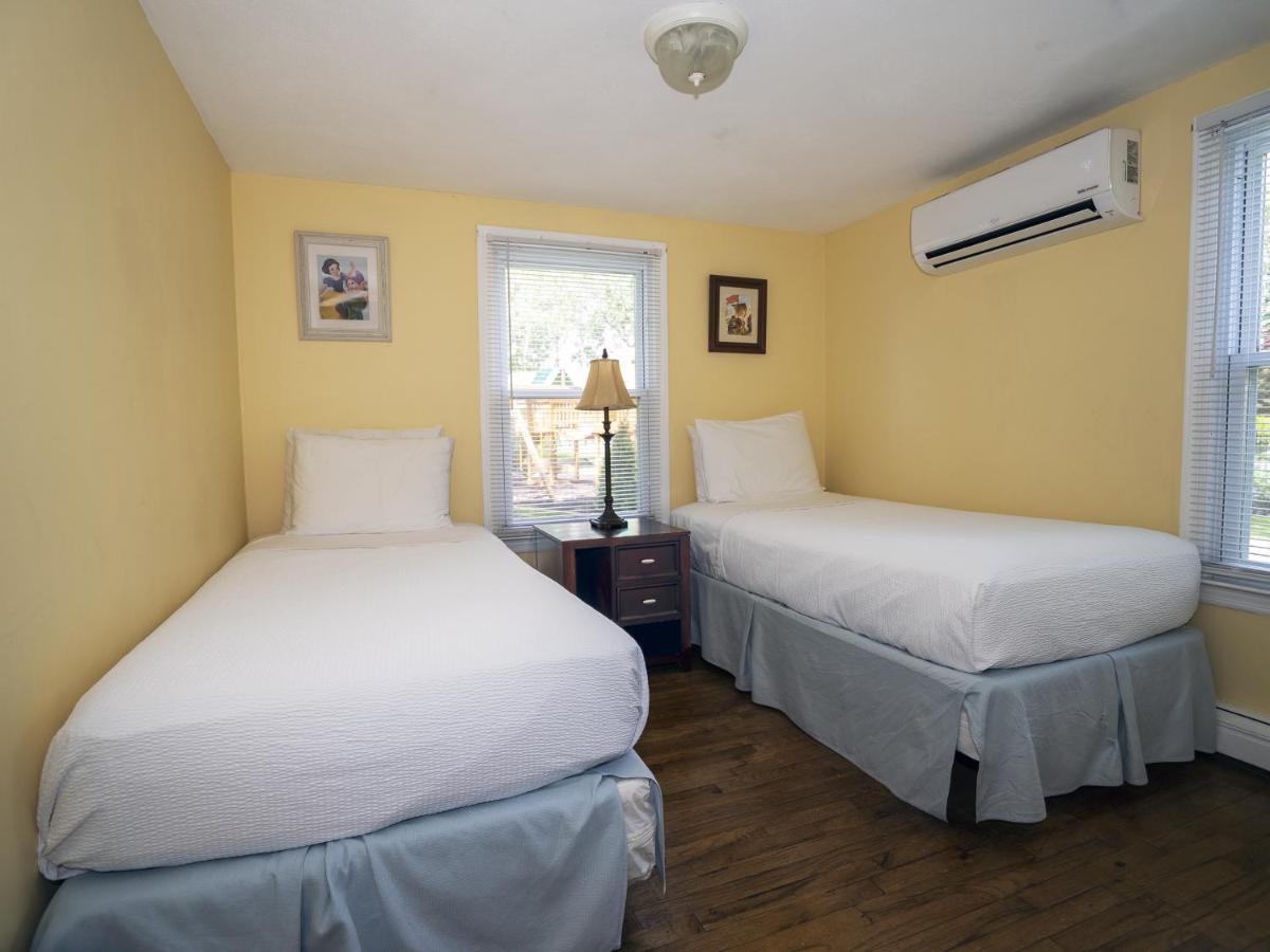 Hamptons Vacation Inn Hampton Bays Exterior foto